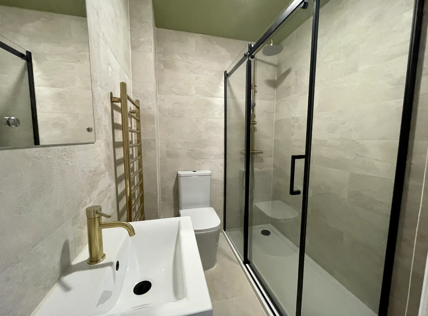 Stylish 2 Bed Student Flat // Jul 2026 - Image 1